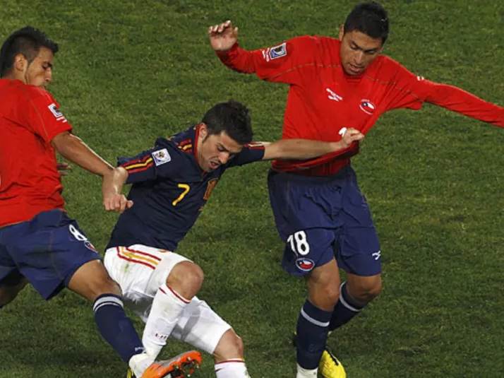 Villa se la juega y elige a sus tres jugadores preferidos del fútbol chileno