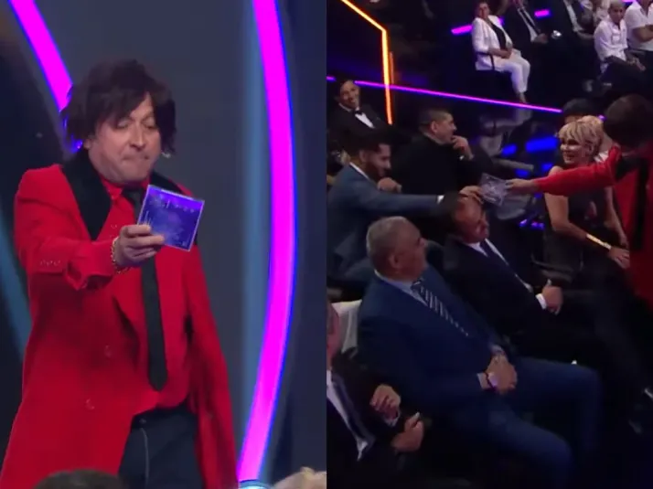 La reacción de Herrrera a rutina donde Peter Veneno le regala un CD con los goles de Paredes