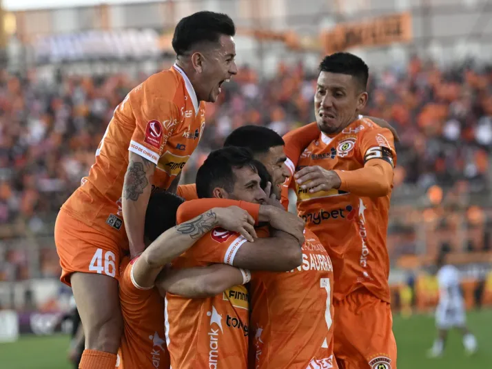 Cobreloa apostará por su “mago” para el retorno a la Primera División