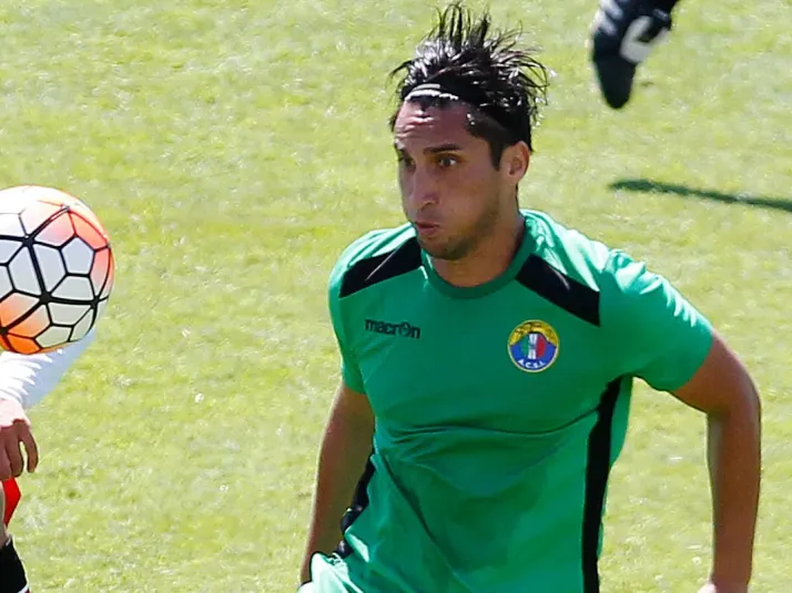 Hans Martínez sufre violenta encerrona: “Ocho pendejos de mie... todos armados"