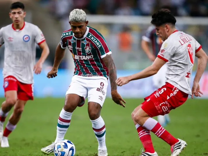 Atención Colo Colo: El equipo brasileño que está interesado en Lucas Villalba