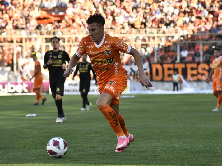 “Se tiene que arriesgar”: Multicampeón con Cobreloa entrega las claves para el debut ante Huachipato