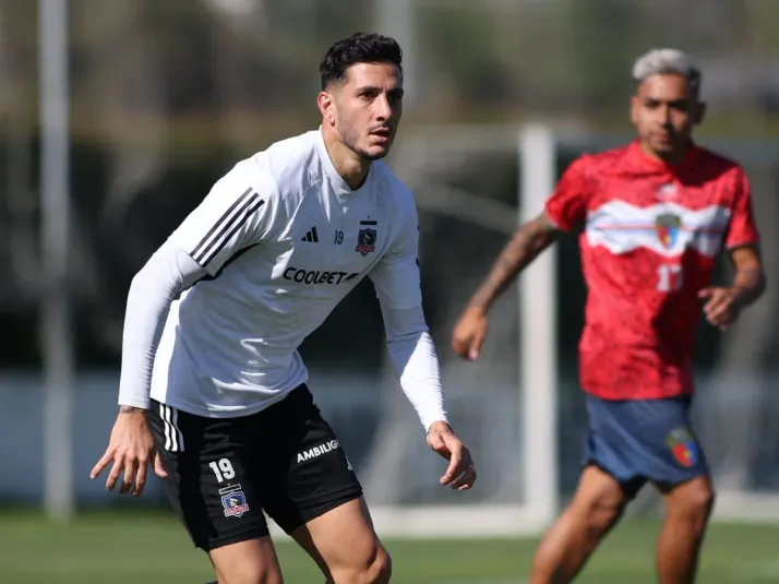 VIDEO: ¡Sorpresa en Colo Colo! Jugador que estaba borrado por Almirón anota un doblete