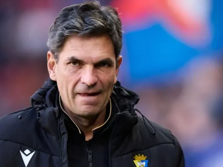 Mauricio Pellegrino desciende con el Cádiz en España