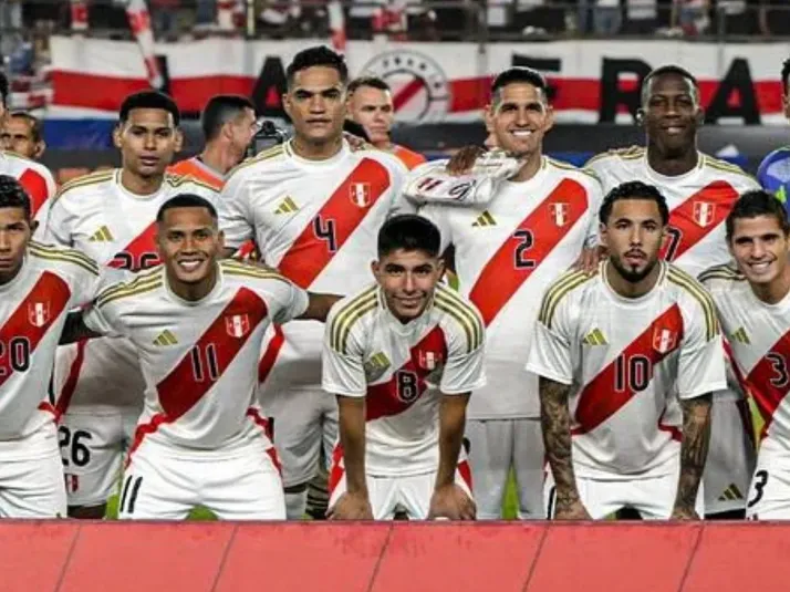 ¡No nos asustan! La probable formación de Perú para medirse con Chile