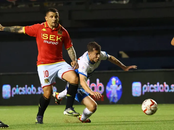 Coto Sierra pone en un altar a Emiliano Vecchio