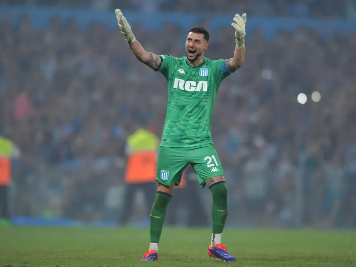 Gabriel Arias imperial en la clasificación de Racing a la final de la Sudamericana