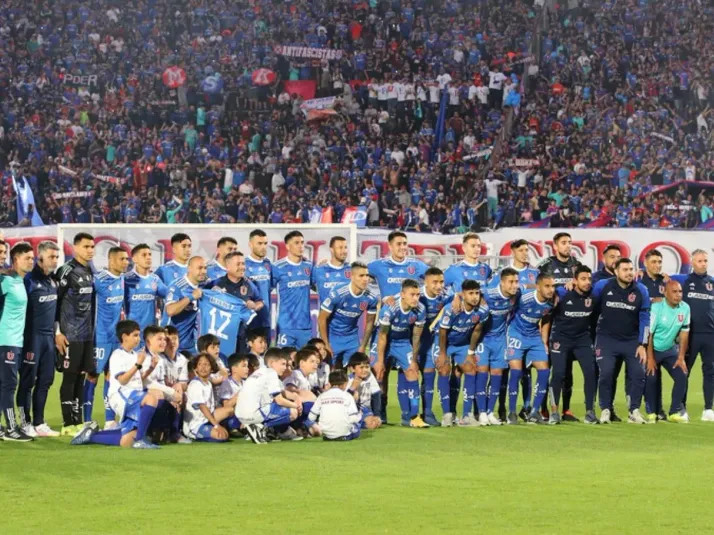 Los 18 citados de la U para el duelo ante Everton