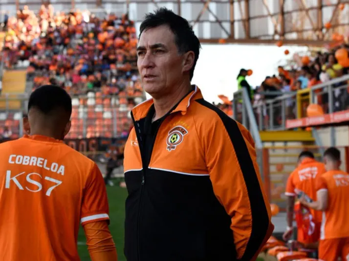 Ídolo de Cobreloa: "César Bravo debe buscar gente que conozca"