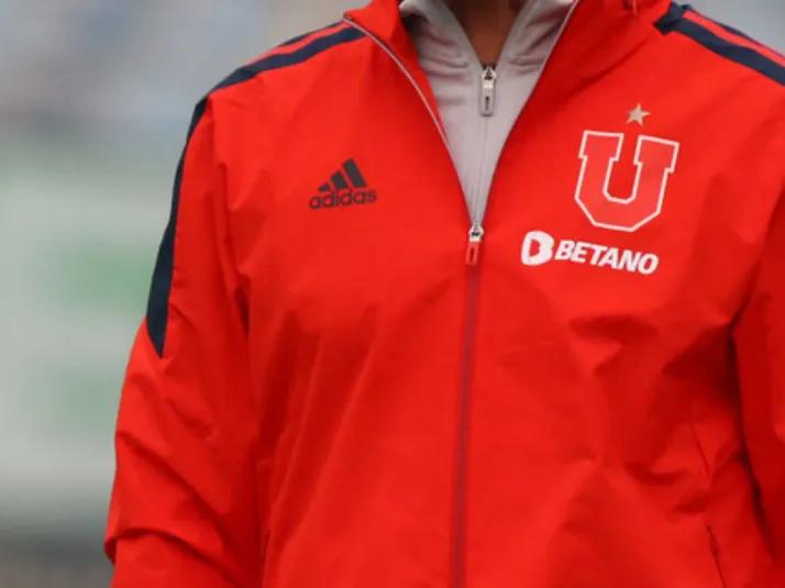 Fracasó dirigiendo a la U y hoy es nuevo entrenador de River Plate