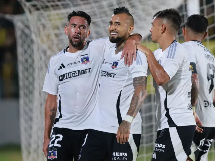 "Armó un equipo para competir": Leyenda Alba ve un buen 2025 para Colo Colo