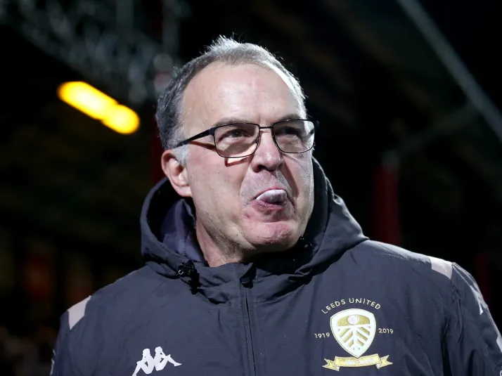 Tratan de mufa a Marcelo Bielsa en Argentina