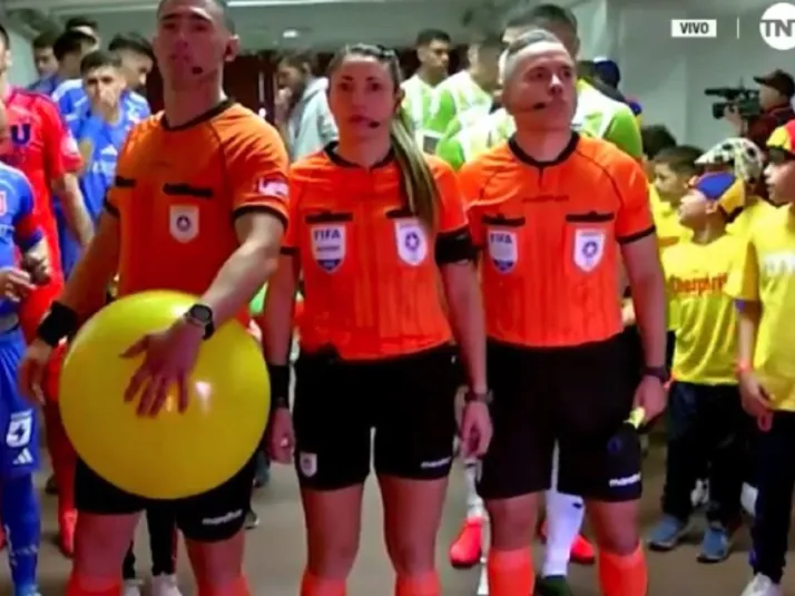 ¿Por qué fue el "homenaje" de la U a Chespirito?