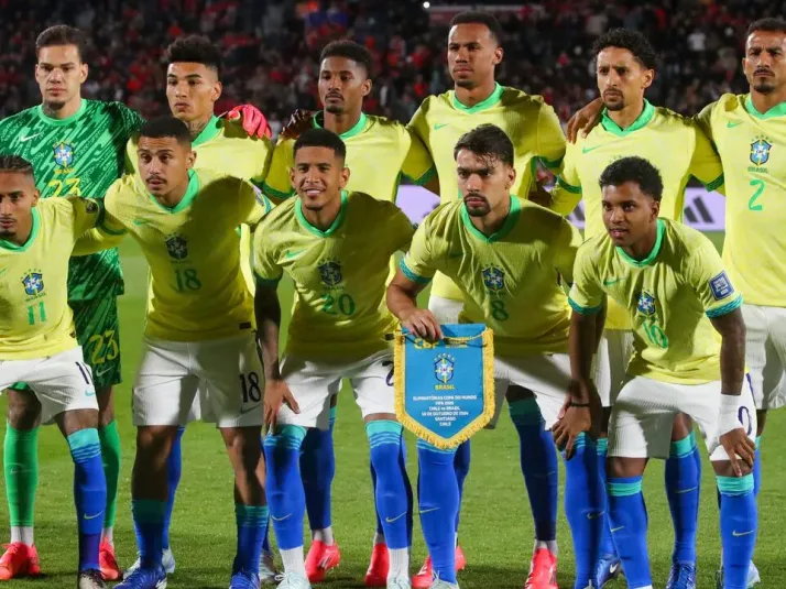 La poderosa formación que prepara Ancelotti en Brasil para enfrentar a Chile