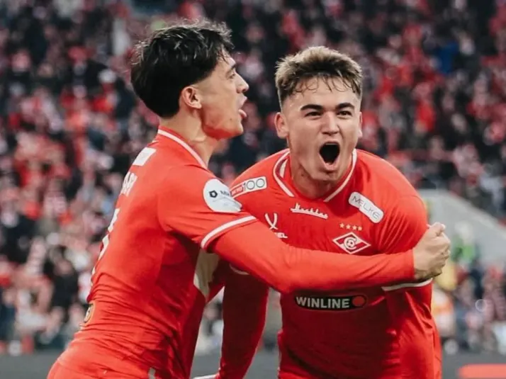 FOTO: Así fue el reencuentro de dos joyas de Colo Colo en Rusia