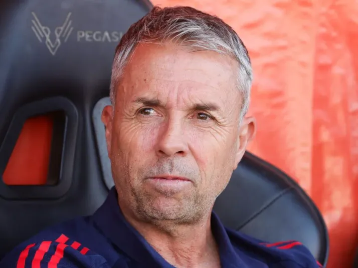 Álvarez celebra con todo el triunfo de la U: "El equipo mostró..."