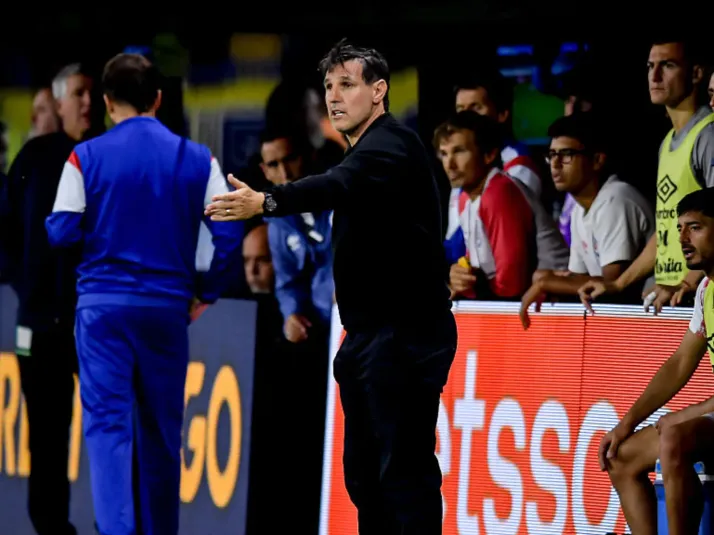 Es la revelación en Argentina y pasó por el CDA: :Perfil del DT tapado que busca la U