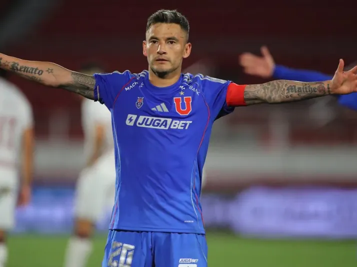Oficial: Charles Aránguiz sigue en la U