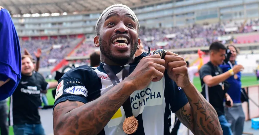 Alianza Lima y Jefferson Farfán.