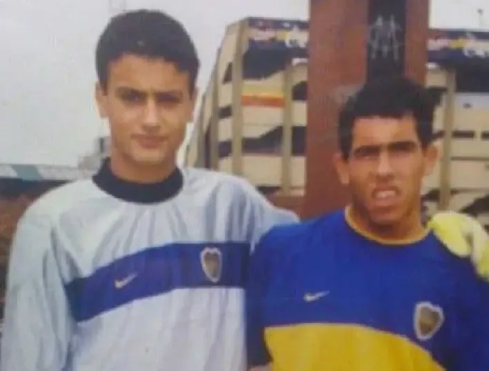 El “Turco” fue compañero del Apache en las inferiores de Boca. (Archivo)