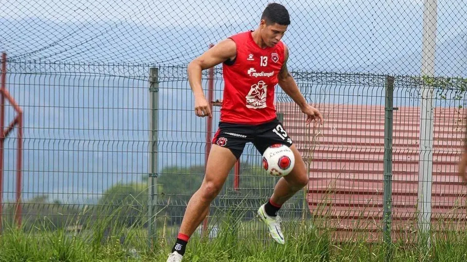 Alexis Gamboa con la Liga Deportiva Alajuelense