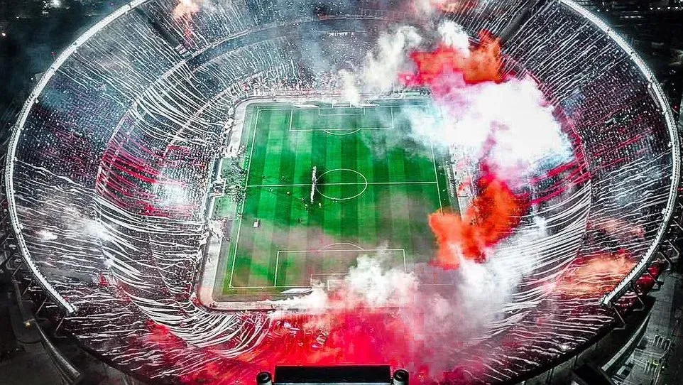 El estadio Monumental estará repleto para el reestreno de Gallardo.