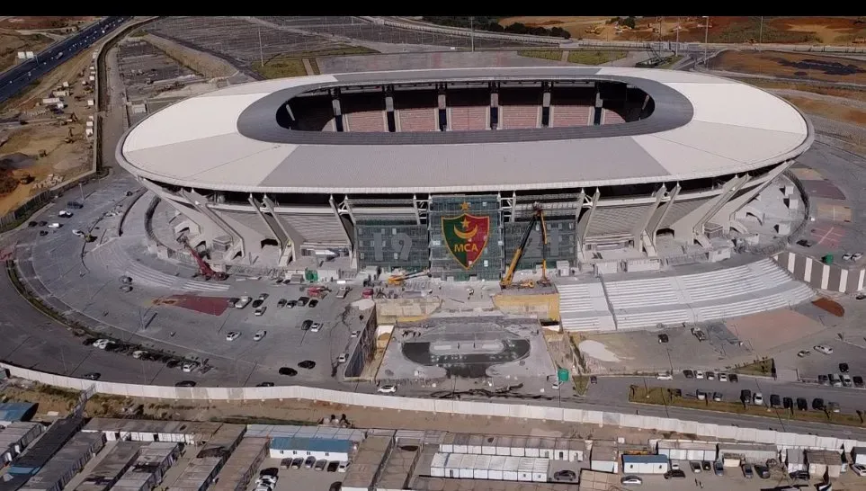 Stade Ali la Pointe.