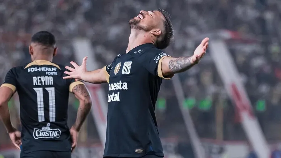 Gabriel Costa jugando por Alianza Lima