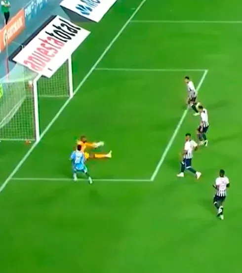 Alianza vs Cristal en vivo: gol Joao Grimaldo.