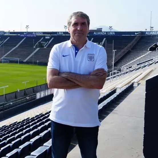 Néstor Bonillo presentado en Alianza Lima. (Foto: Alianza Lima).