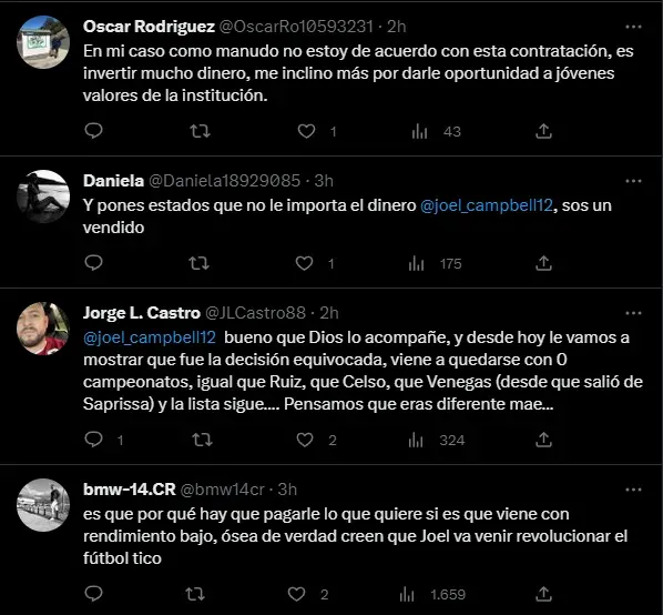 Las redes no apoyaron al delantero.