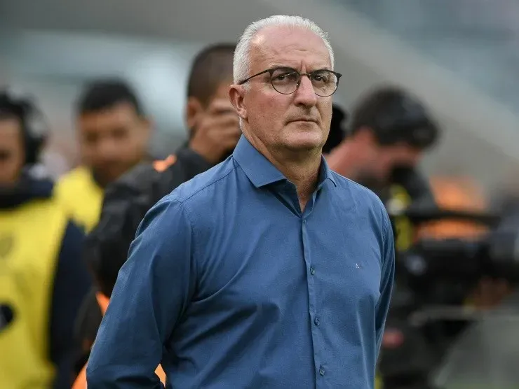 Dorival Júnior: planejamento definido (Foto: Fabio Wosniak/Site Oficial do Athletico-PR/Divulgação)