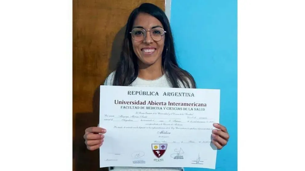 Mayorga con su título. Foto IG.