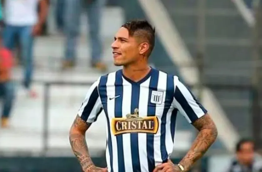 Paolo Guerrero podría jugar en Alianza Lima. (Foto: Twitter).