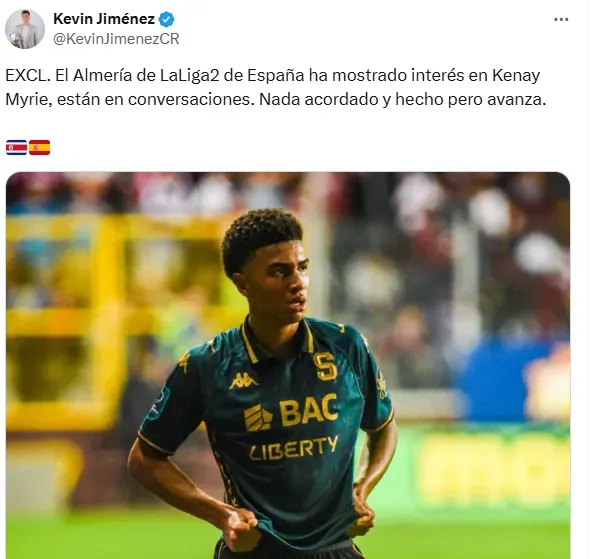 Captura de X.