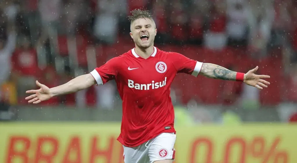 Foto: Gustavo Granata/AGIF – Sasha teve boa passagem no Inter