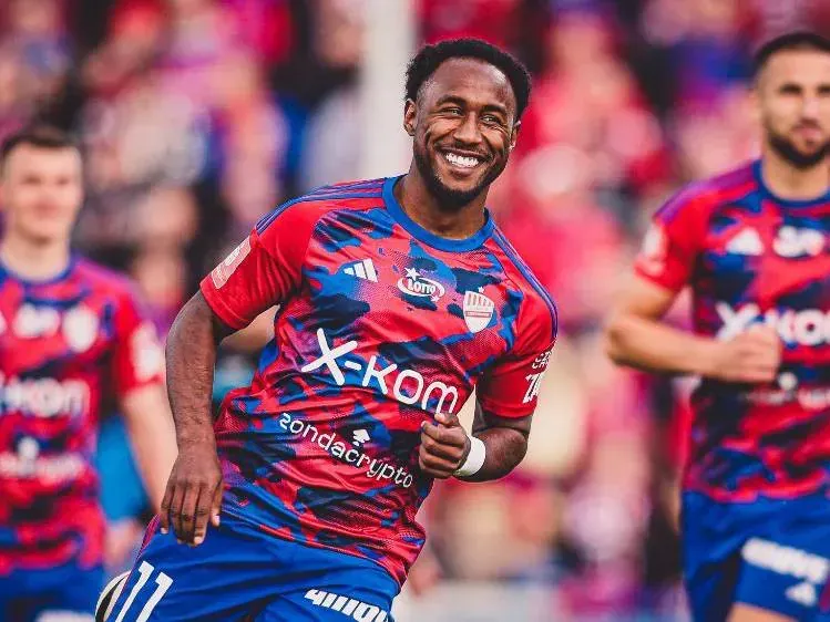 Yeboah Zamora ingresó de cambió al minuto 75′ en la victoria que él mismo le dio a su equipo sobre el 81′. (Foto: @Rakow1921)