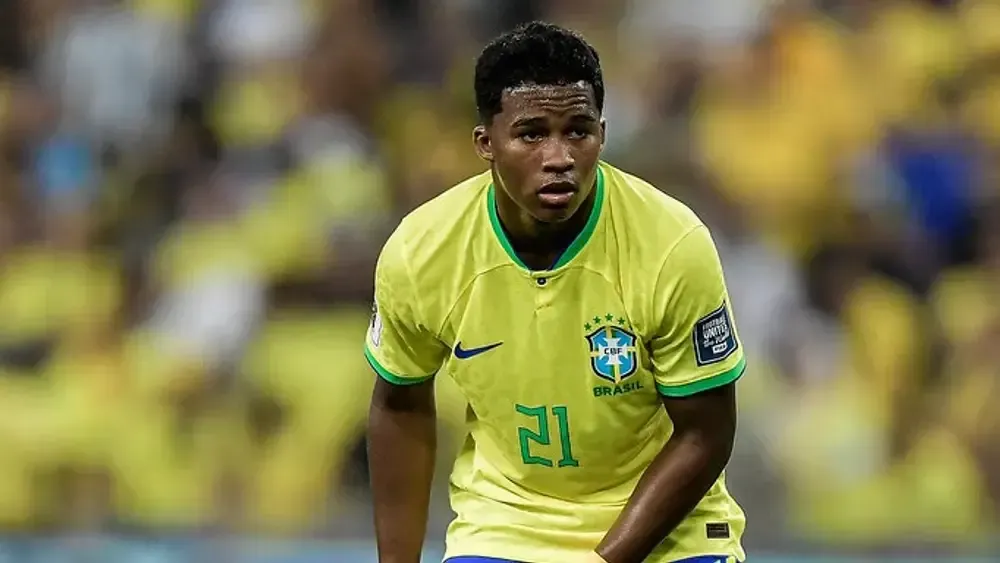 Endrick atuando com a camisa da Seleção Brasileira – Foto: Staff imagens/CBF