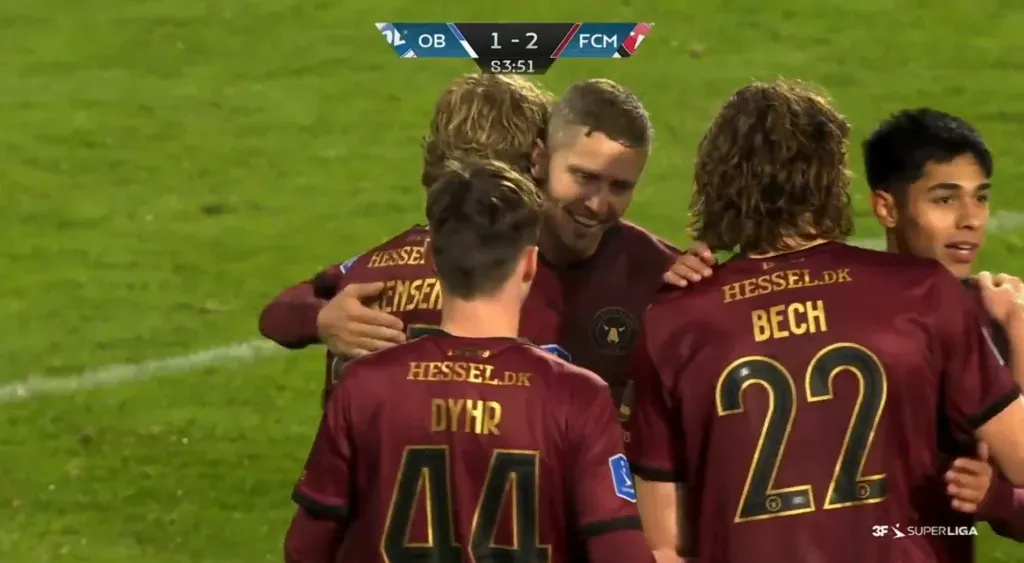 Así celebró Darío Osorio junto al Midtjylland. (Captura).