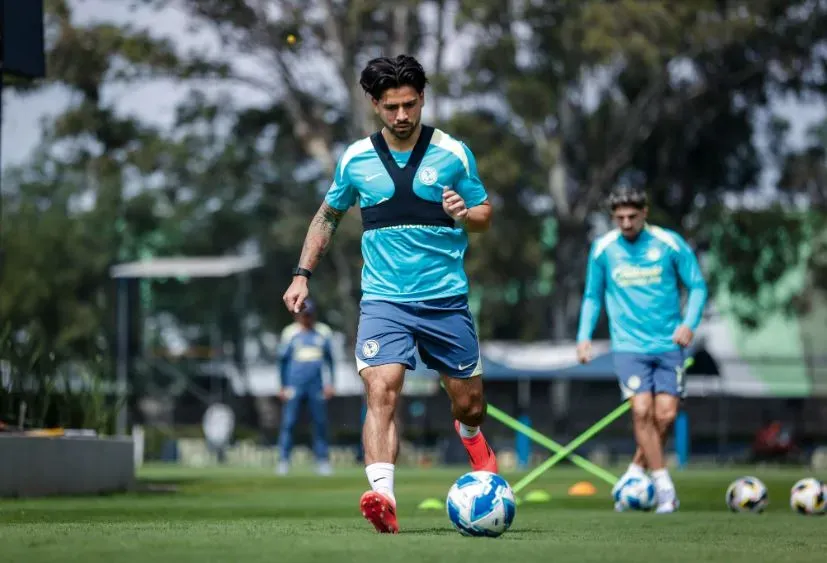 Víctor Dávila y Diego Valdés. Foto: América en X.