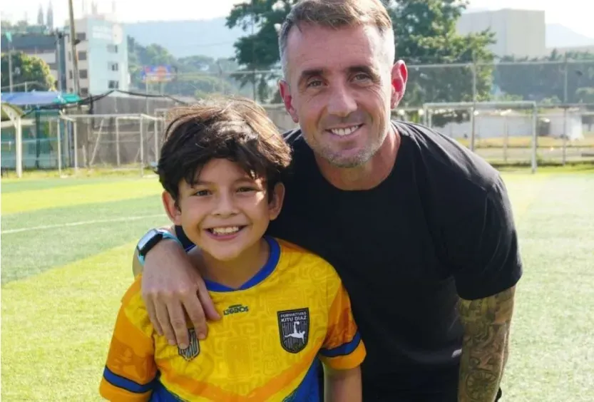 Kitu Díaz adquirió un club del ascenso ecuatoriano. (Academia Kitu Díaz)