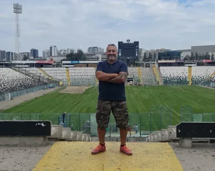 Mario Moreno ingresó a la mala al Estadio Monumental y ahora no podrá ver de local a la selección chilena. | Foto: Archivo.