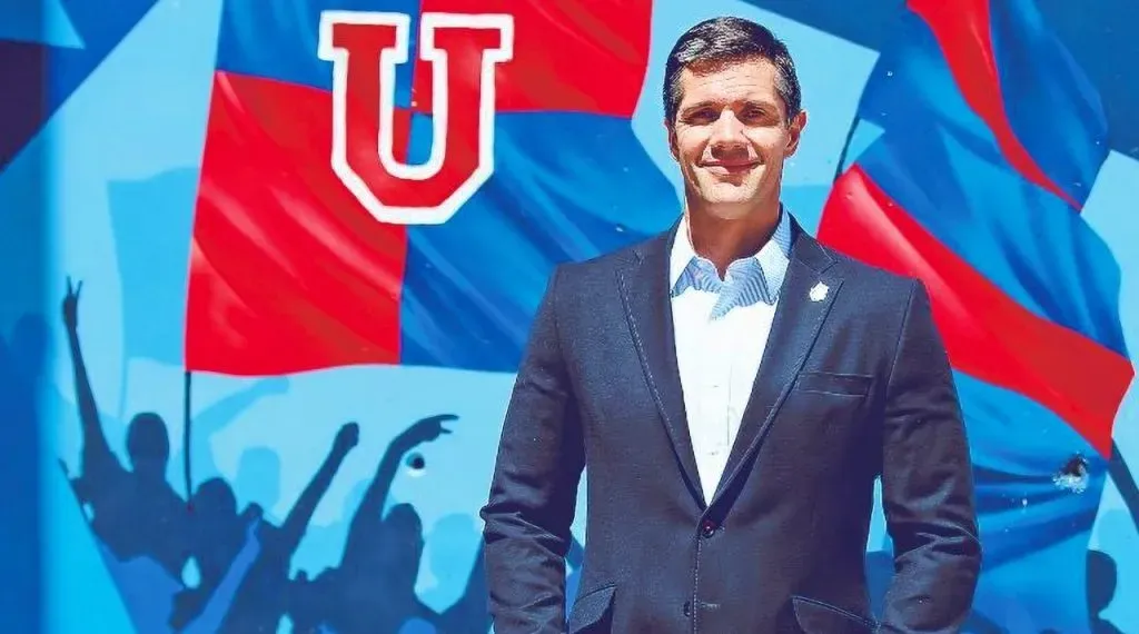 Michael Clark, presidente de Azul Azul (@udechile)