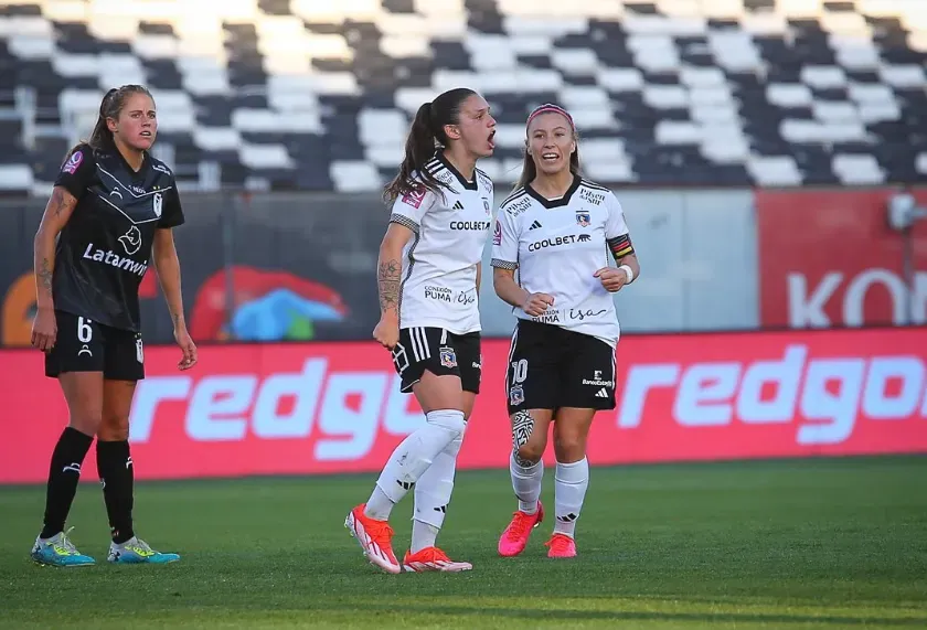 Las Albas podrían jugar con mucho menos público, debido a la programación de su partido | Foto: Colo Colo Femenino