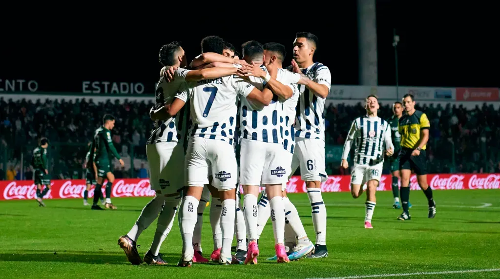 Talleres, cada vez pisa más fuerte. (Foto: Getty)