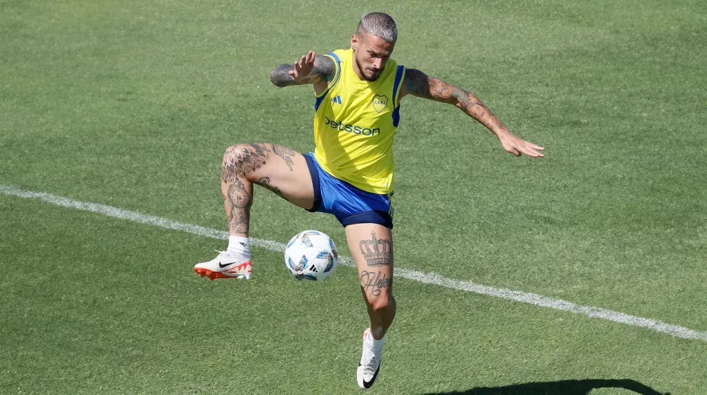 Darío Benedetto se iría de Boca.