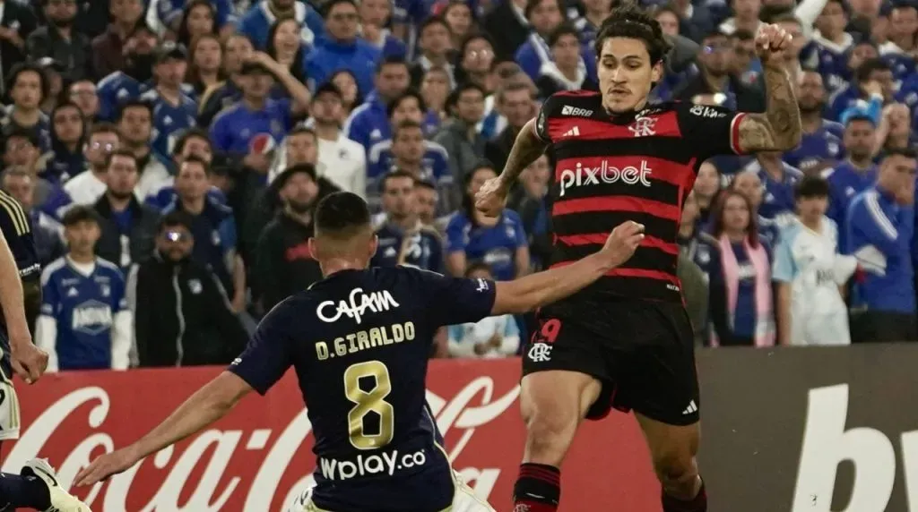 Daniel Giraldo y Pedro en Millos vs Flamengo. (Foto: X / @Libertadores)