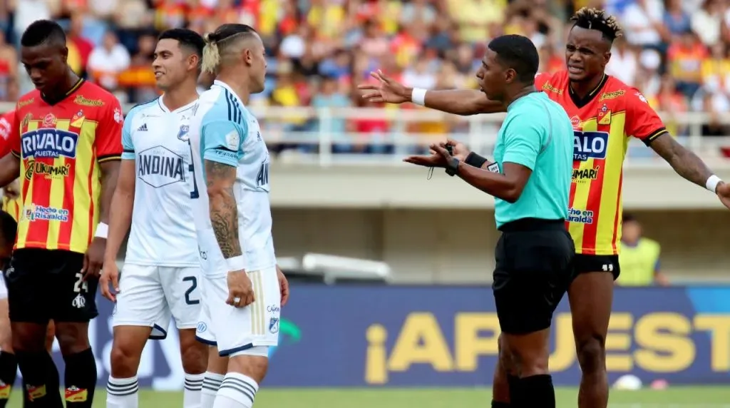 Los árbitros habilitados para los cuadrangulares de la Liga Colombiana