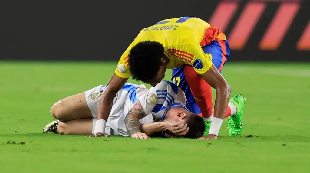 La lesión de Messi en la final de la Copa América. (Foto: Imago)