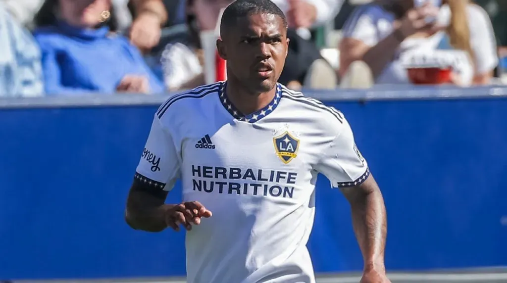 Douglas Costa (Galaxy)